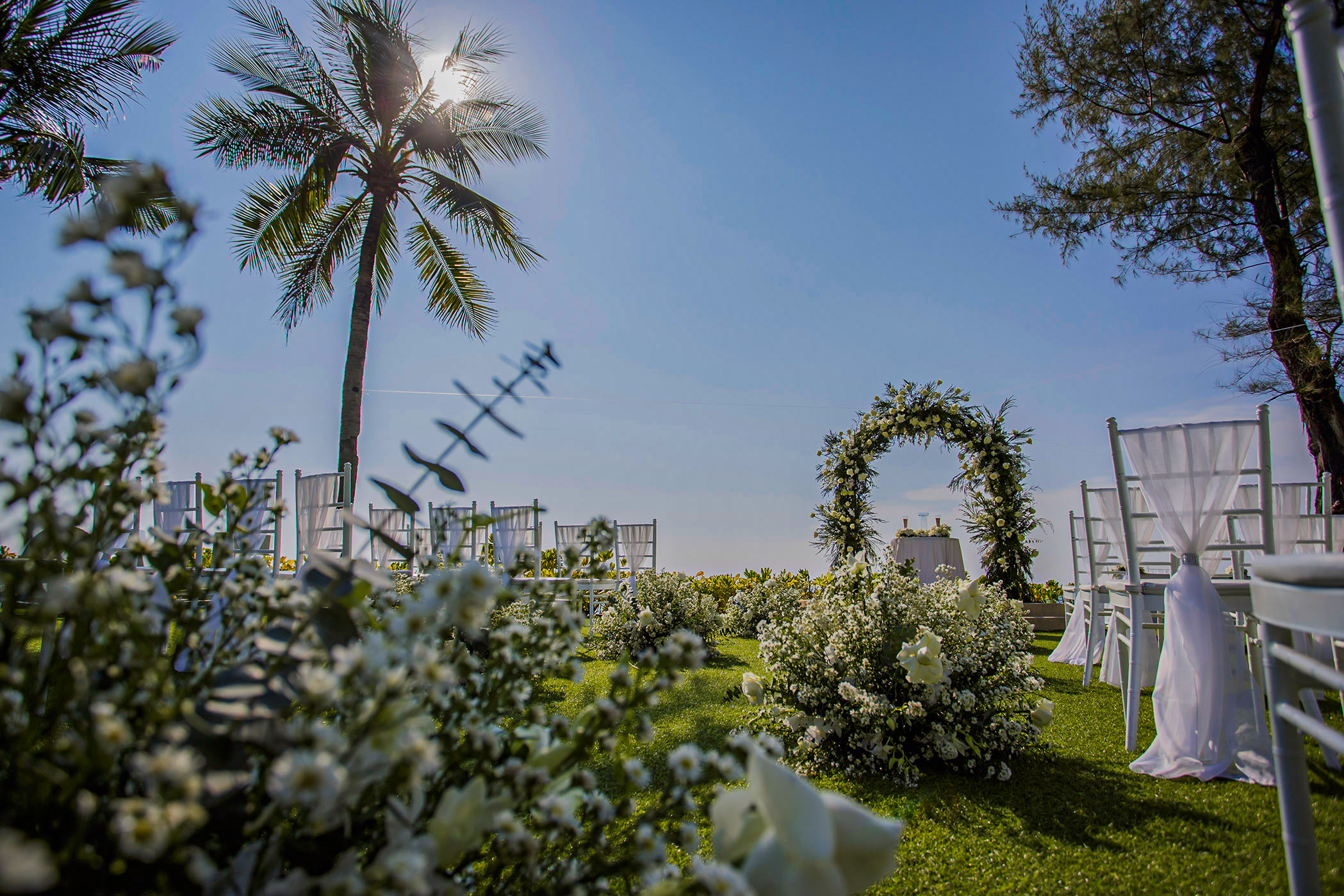 Silver Package | Oceanfront Wedding | The Phuket Weddding By Katathani Collection